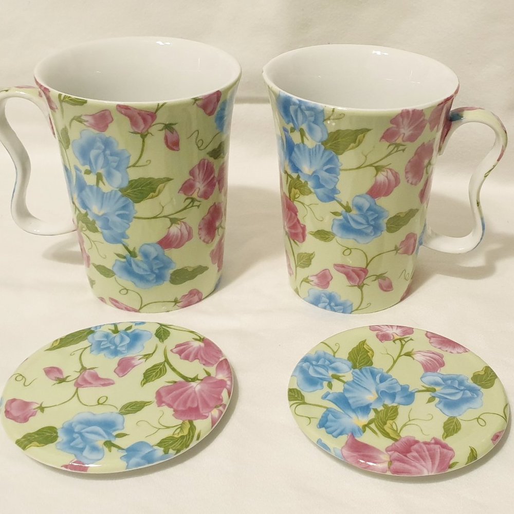 2 Coffee cups Giordano di Ponzano Fine porcelain New with lids